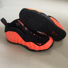 Load image into Gallery viewer, Nike Air Foamposite Pro Hardaway Orange Silk