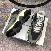 Load image into Gallery viewer, Balenciaga Triple S Sneaker Gray Black