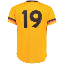 Load image into Gallery viewer, Tony Gwynn San Diego Padres Mitchell &amp; Ness 1982  Jersey - Gold