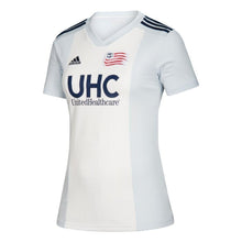 Load image into Gallery viewer, Teal Bunbury New England Revolution Women's 2019 Colonial Player Jersey – White